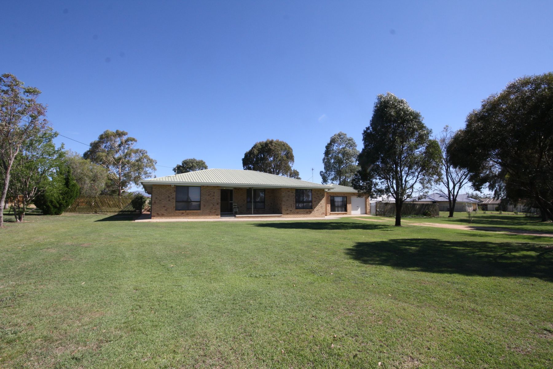 90 Murphy St, Warwick QLD 4370
