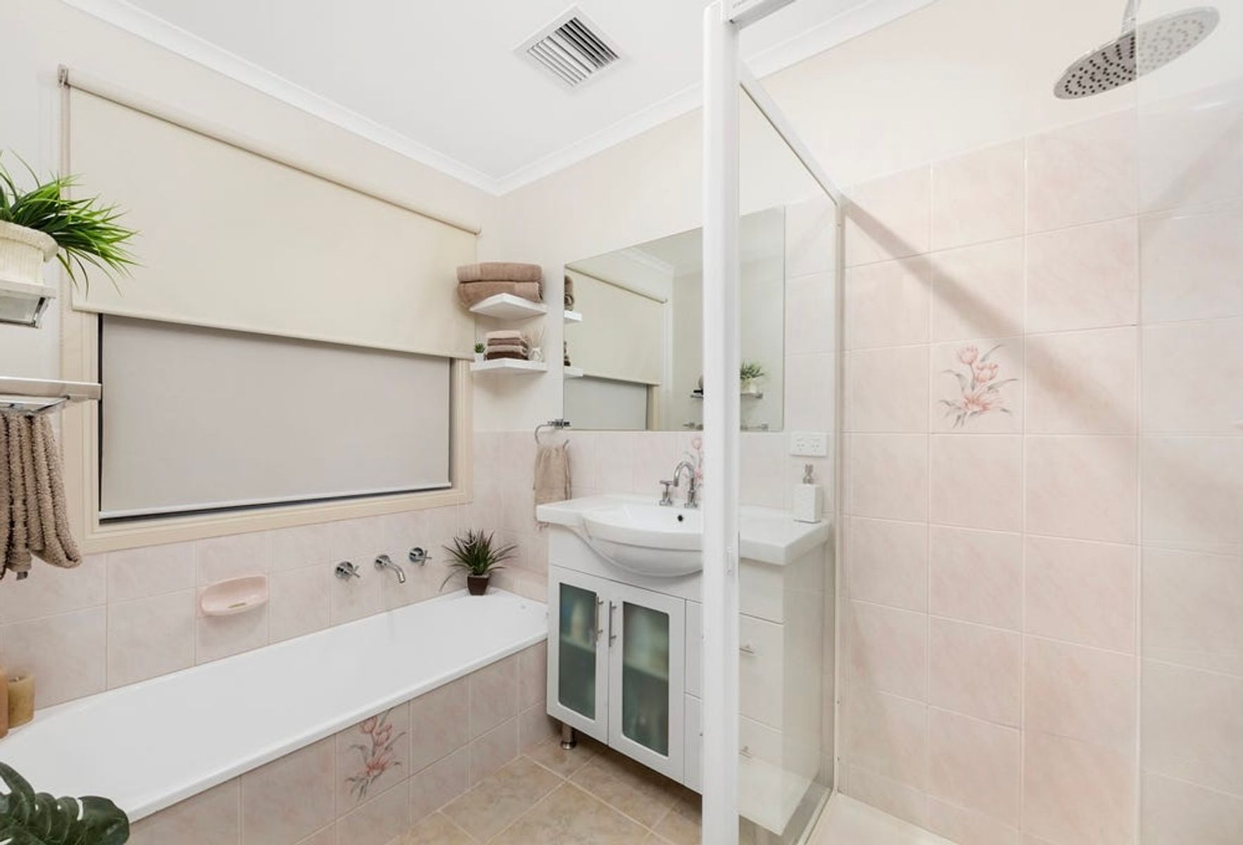 12 Cameron Way, Pakenham, Pakenham - Thumbnail 8
