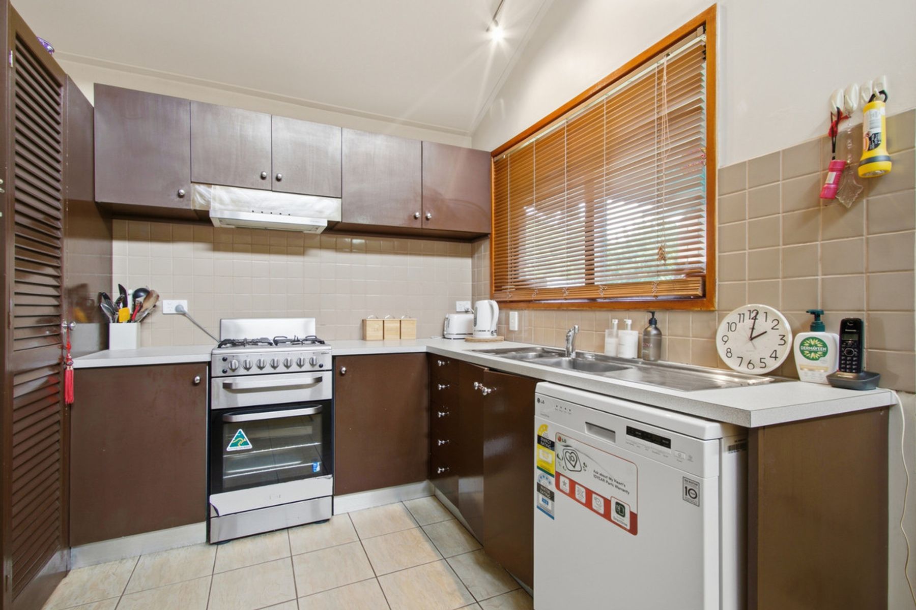 63 Cross's Road, Traralgon VIC 3844, Traralgon - Thumbnail 3