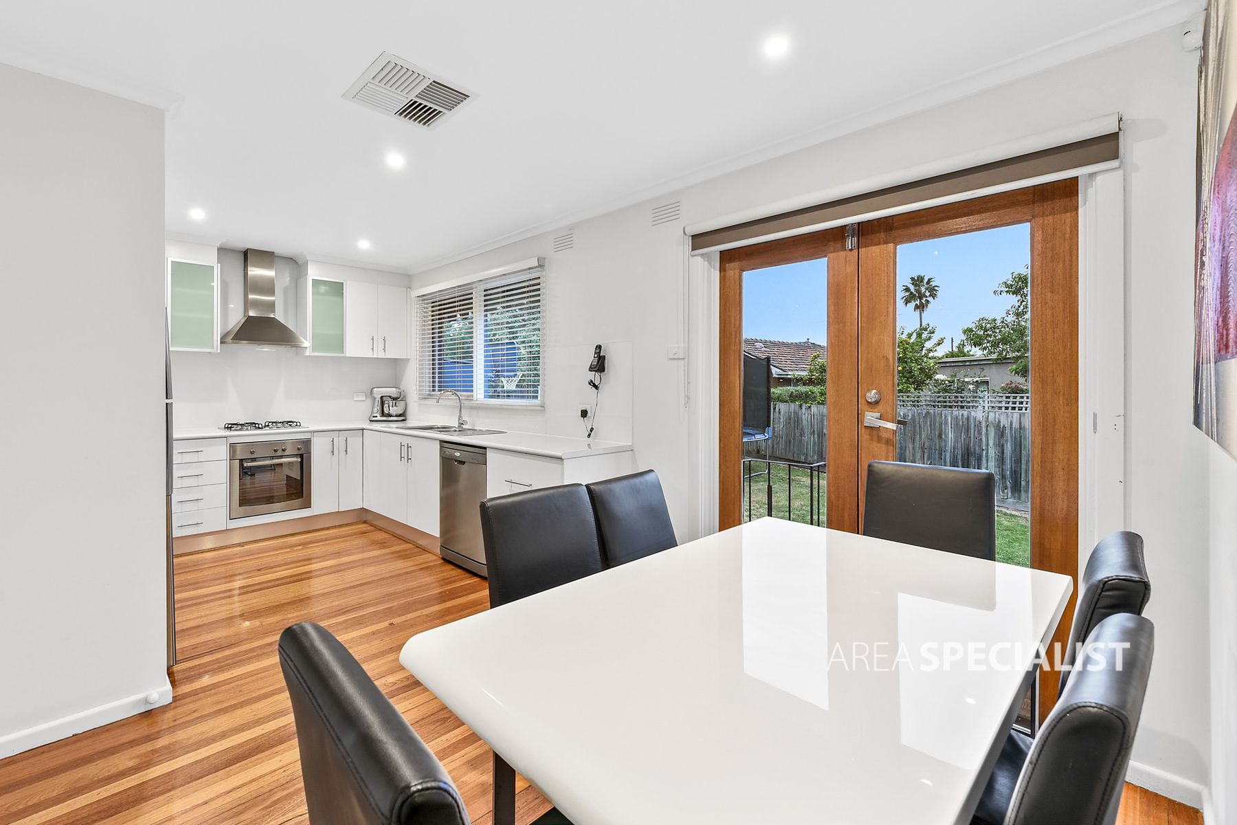 4 Cronulla Court, Noble Park, VIC 3174, Keysborough - Thumbnail 4