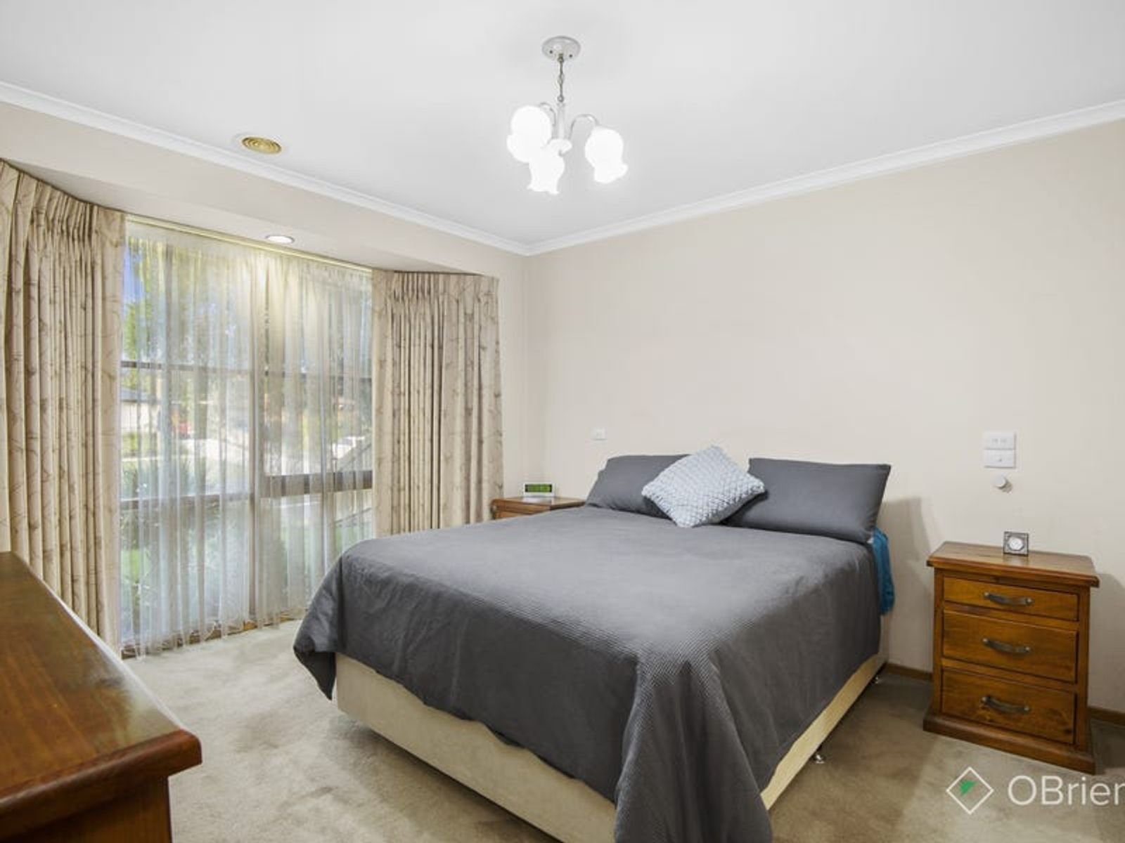 23 Kennington Park Drive, Endeavour Hills, VIC 3802, Endeavour Hills - Thumbnail 8