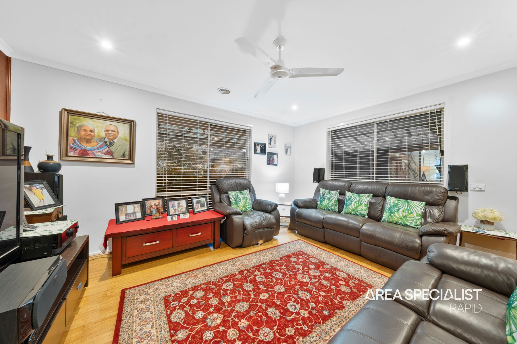 7 Scarborough Drive, Narre Warren South, VIC 3805, Narre Warren South - Thumbnail 5