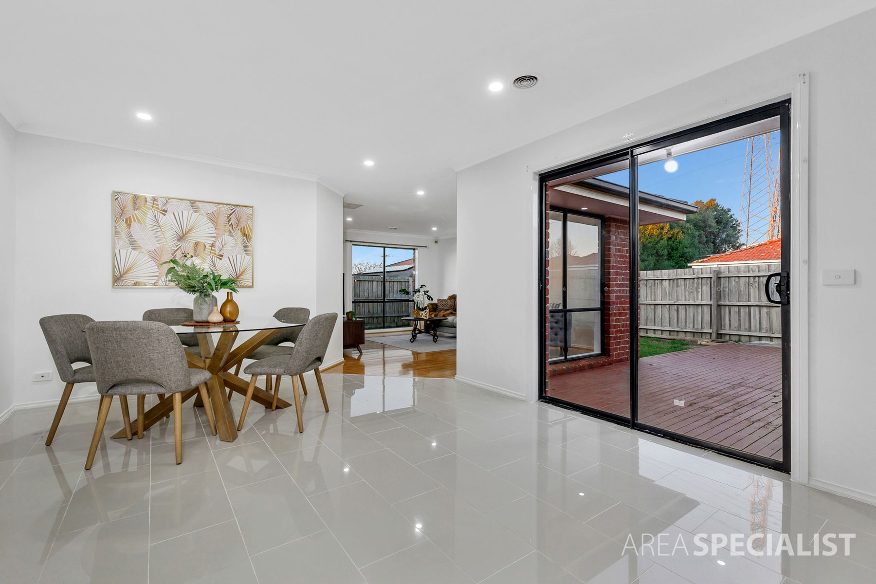 8 Parnell Court, Cranbourne West, VIC 3977, Cranbourne West - Thumbnail 7