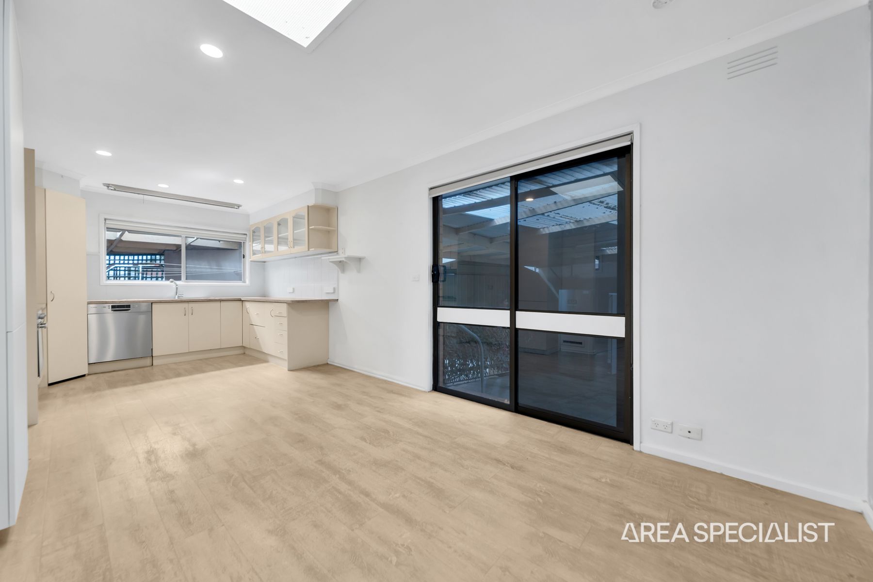 16 Sharland Road, Corio, VIC 3214, Corio - Thumbnail 6