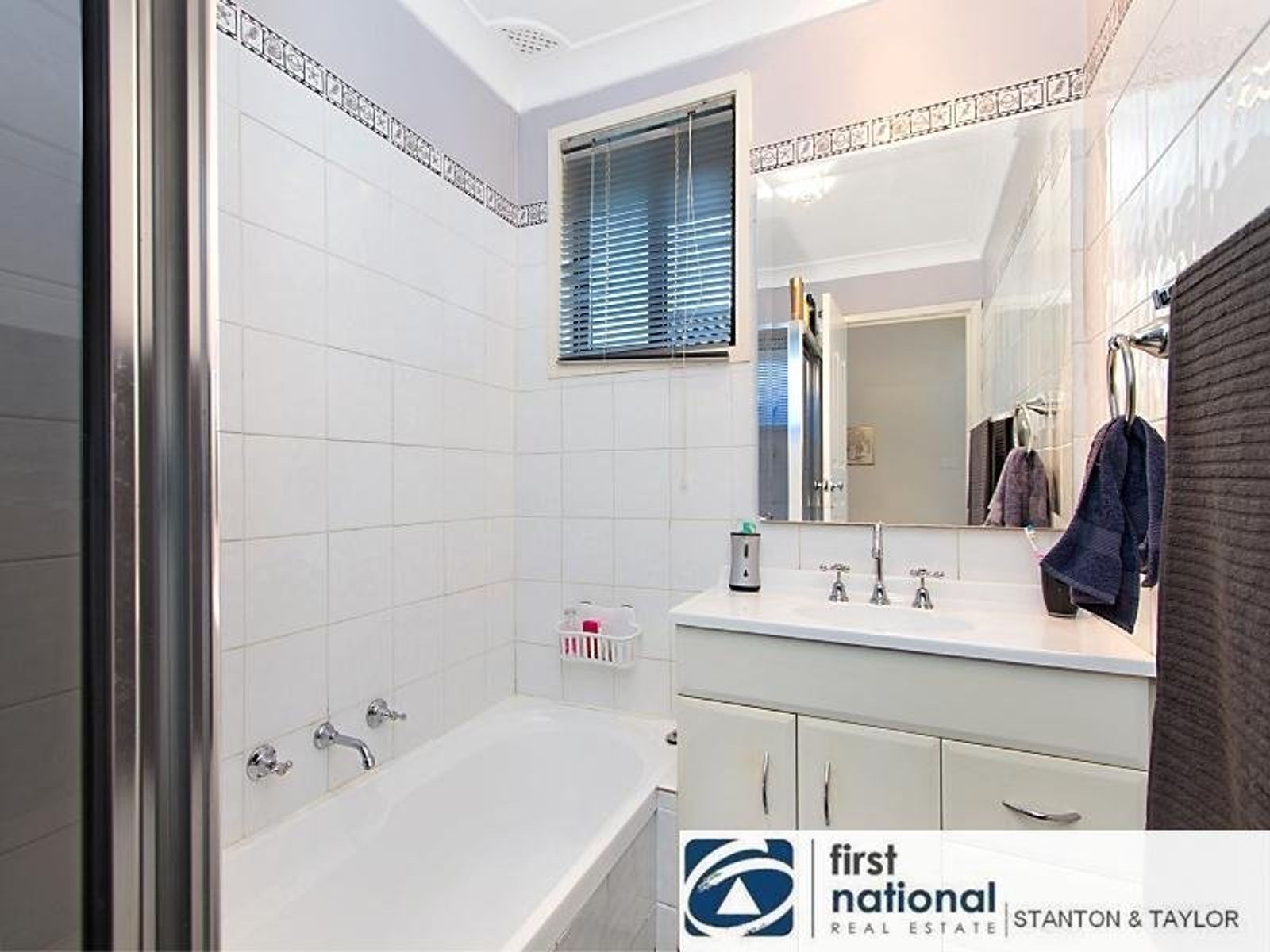 107 Koloona Avenue, Emu Plains - Thumbnail 2
