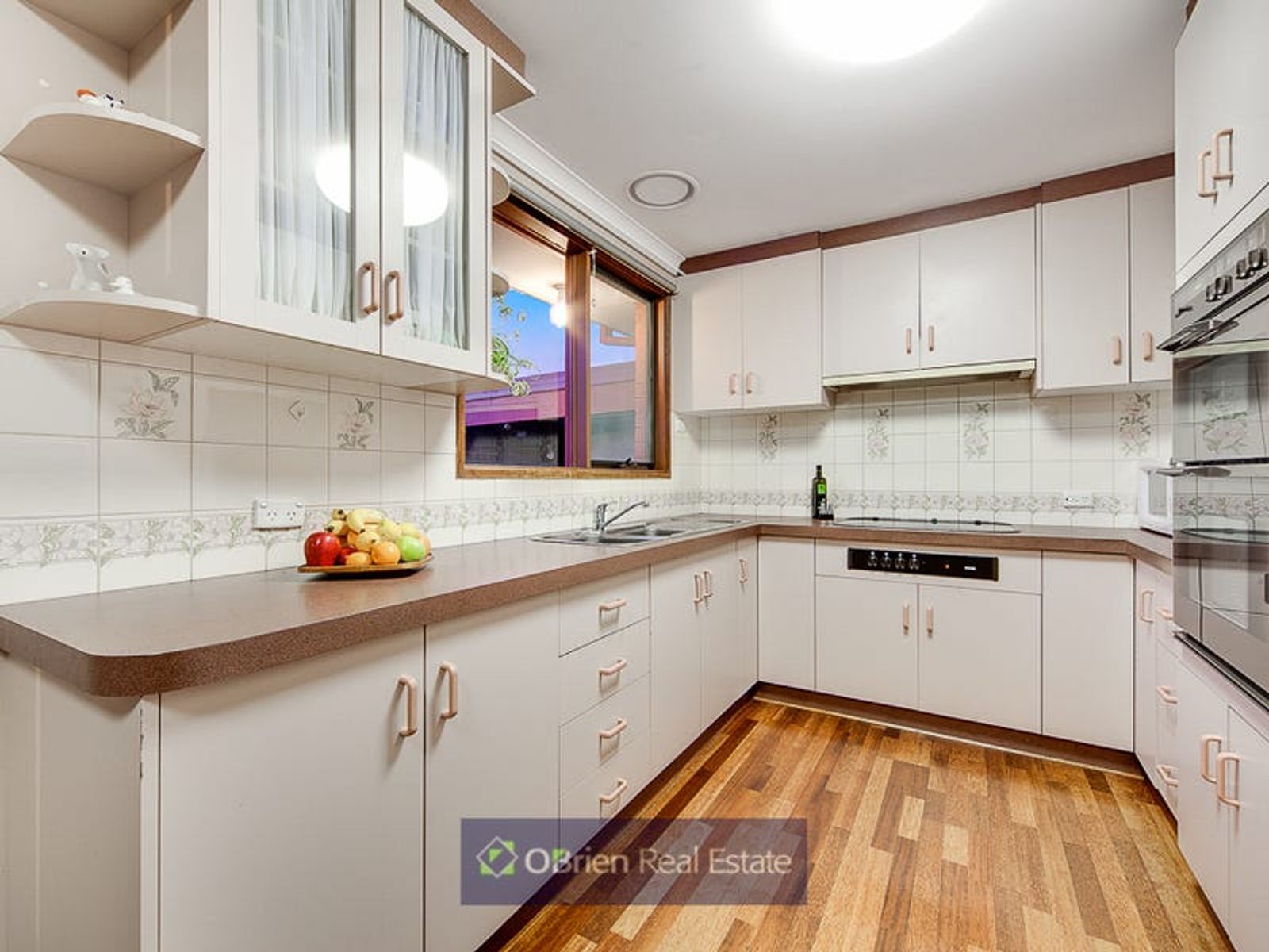 33 Lachlan Drive, Endeavour Hills, VIC 3802, Endeavour Hills - Thumbnail 3