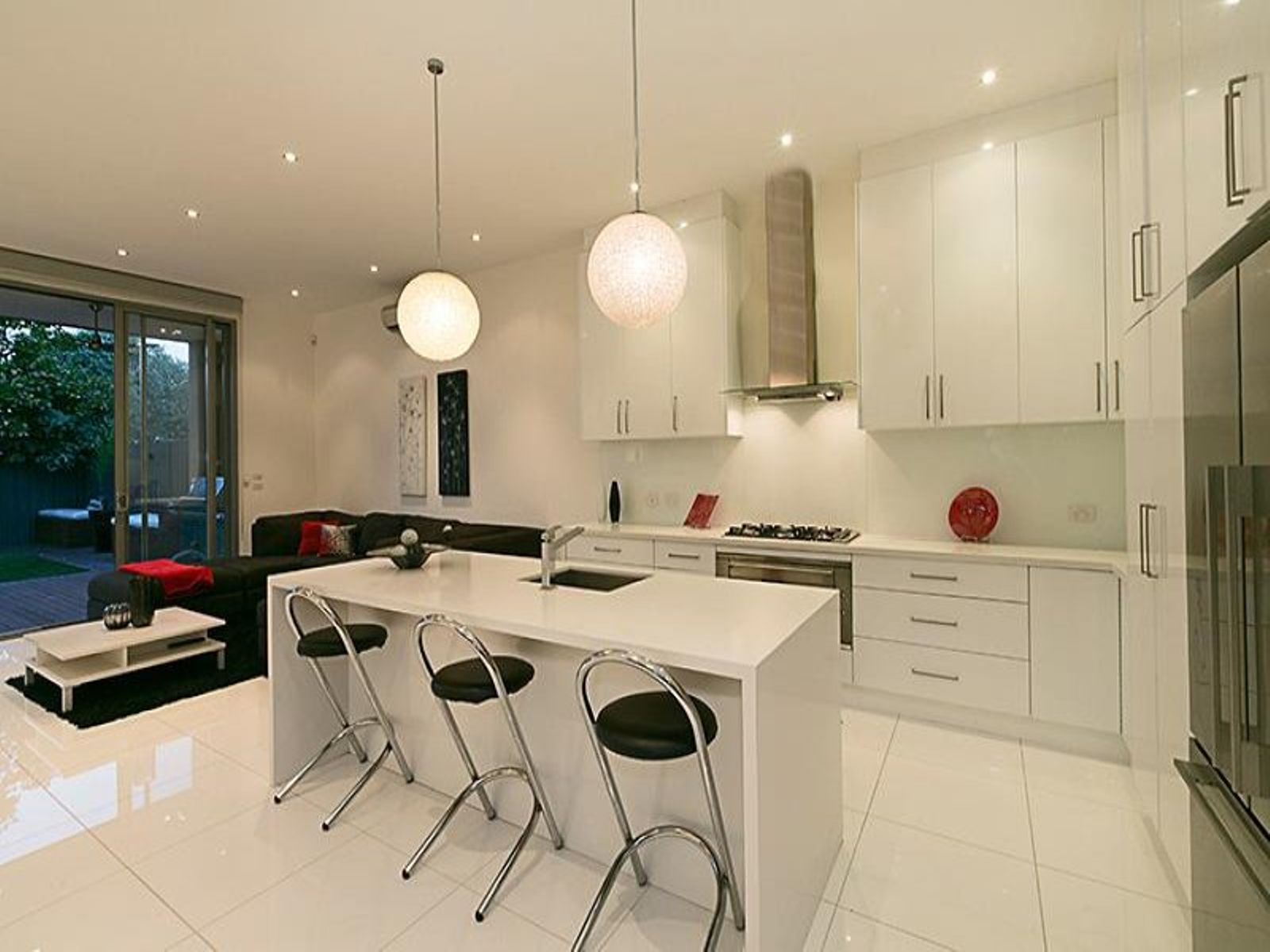 93 Fawkner Street, Aberfeldie - Thumbnail 3