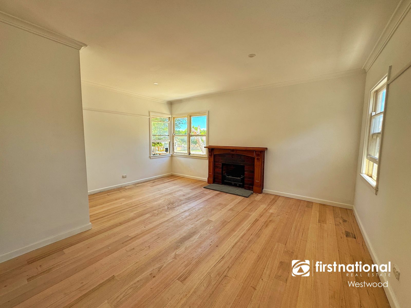 17 Bellarine Highway, Newcomb VIC 3219, Newcomb - Thumbnail 3