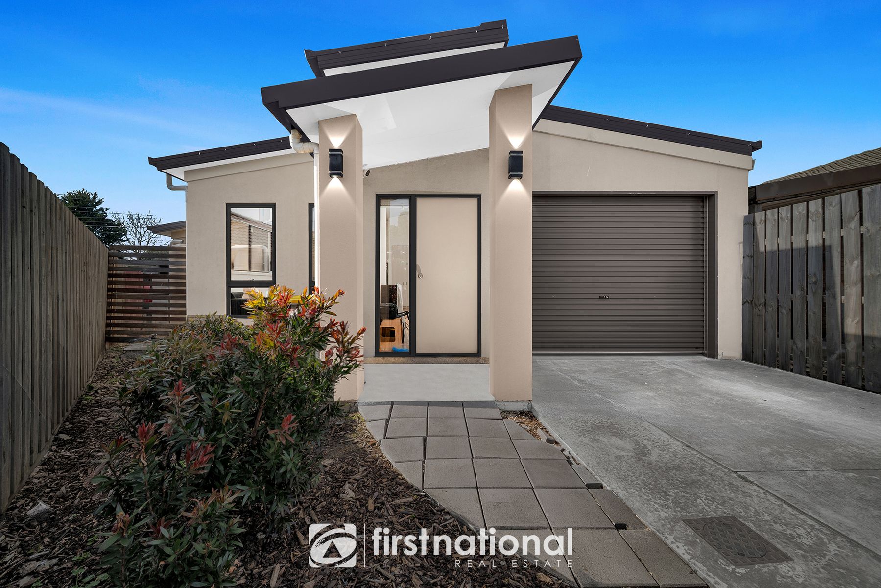 26 & 26a Damian Court, Cranbourne - Image 1