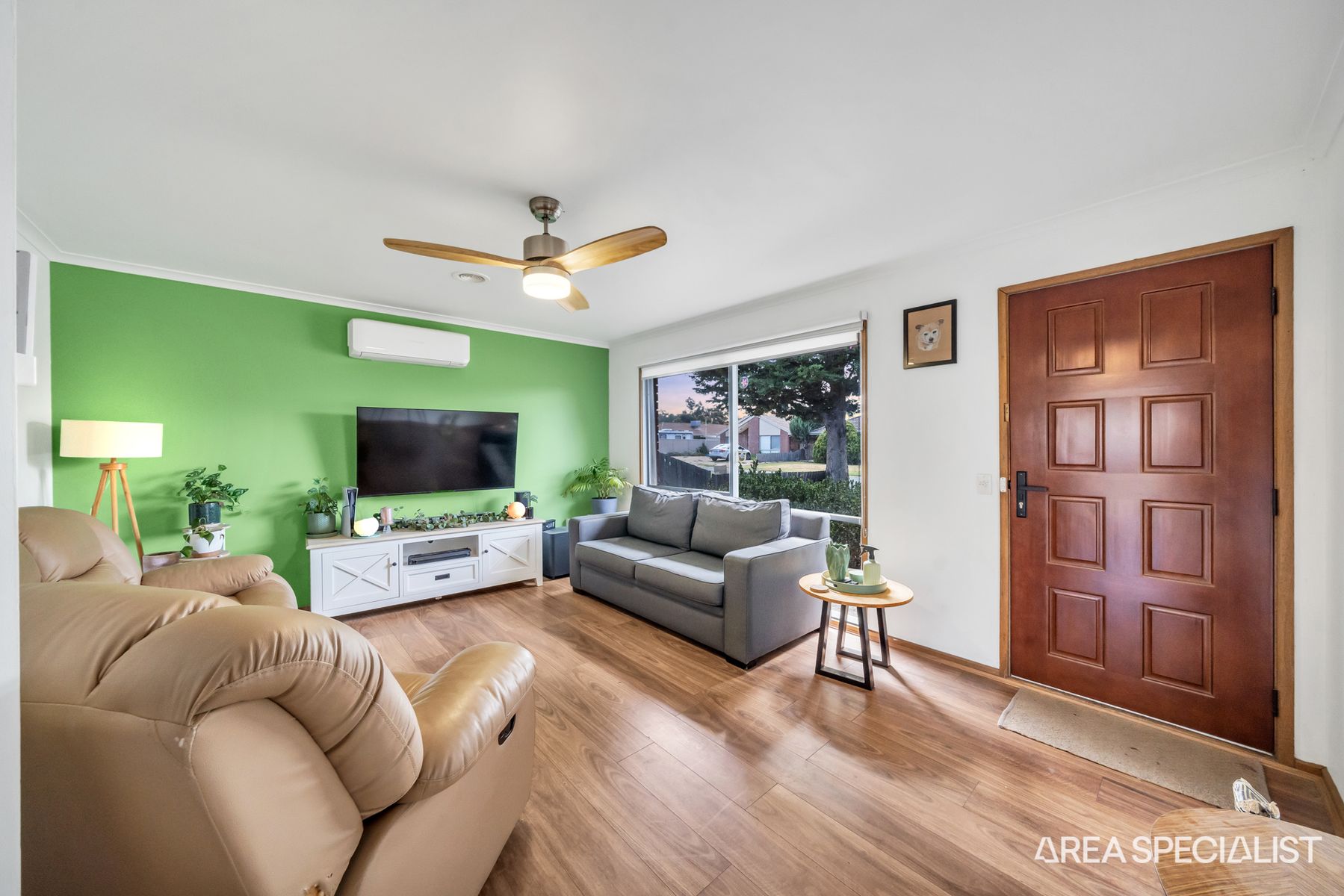69 Mowbray Crescent, Kurunjang, VIC 3337, Kurunjang - Thumbnail 4
