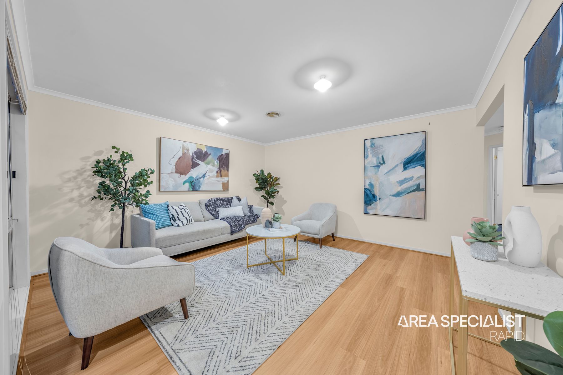 725 Glasscocks Road, Narre Warren South, Narre Warren South - Thumbnail 4