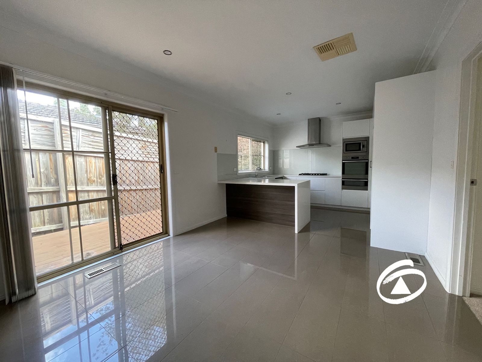 1/16 Paula Crescent, Doncaster East VIC 3109, Doncaster East - Thumbnail 5