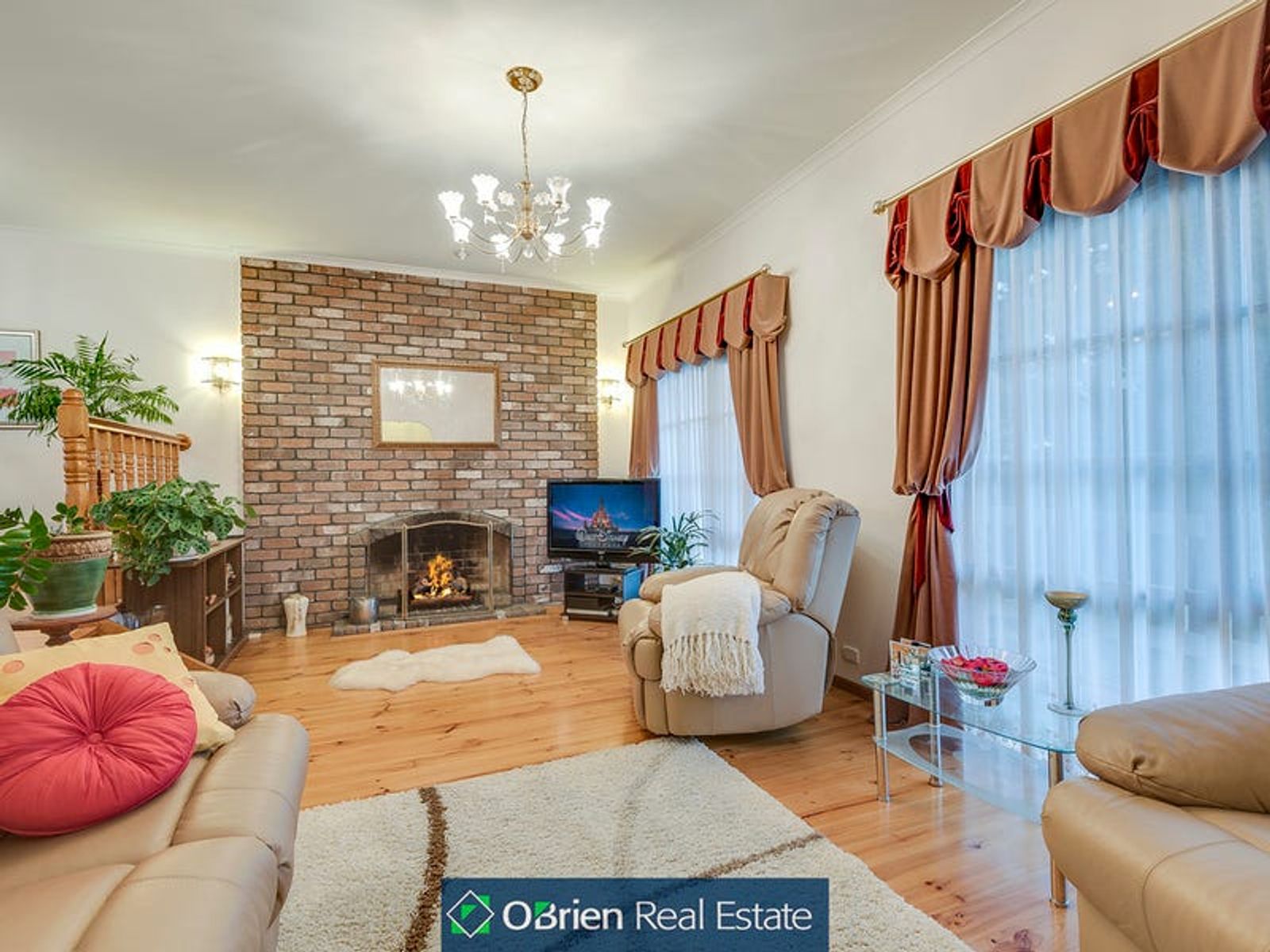 5 Morey Rise, Endeavour Hills, VIC 3802, Endeavour Hills - Thumbnail 2