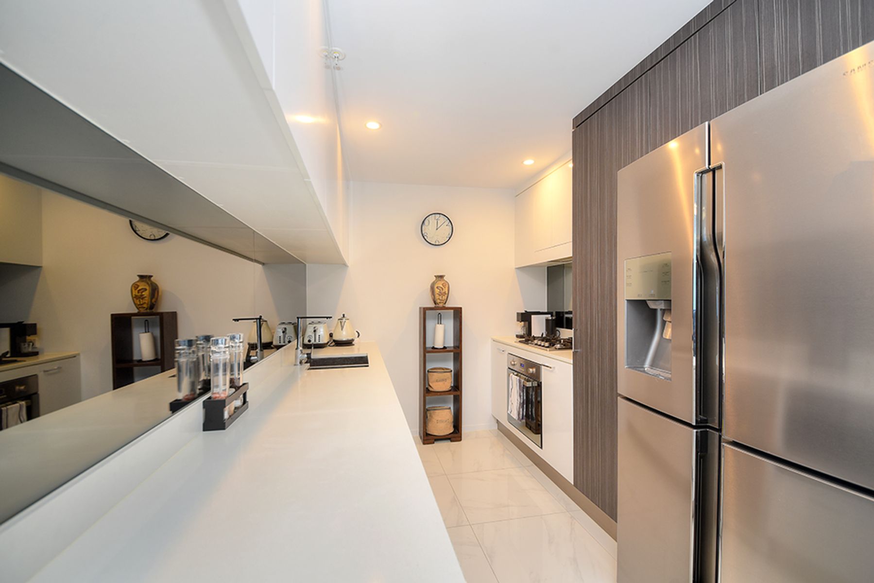31308/5 Harbour Side Court, Biggera Waters, QLD 4216, Biggera Waters - Thumbnail 2