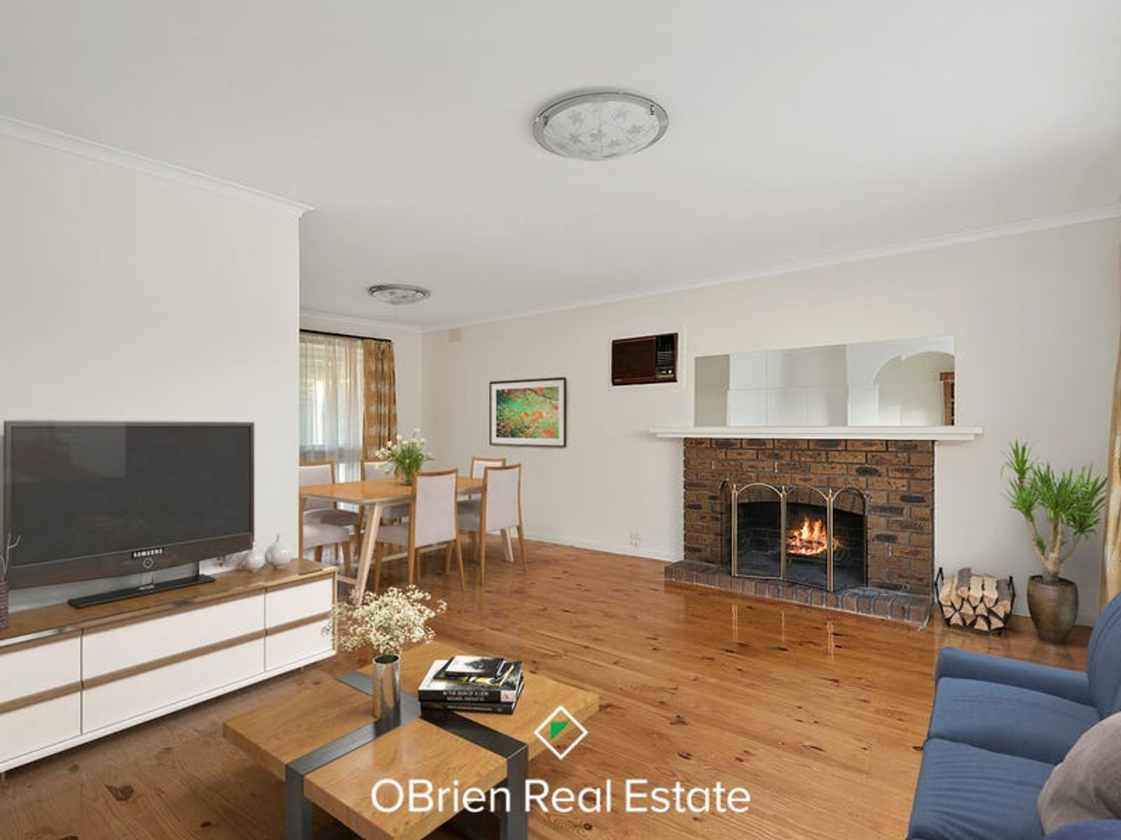 28 Charles Green Avenue, Endeavour Hills, VIC 3802, Endeavour Hills - Thumbnail 2