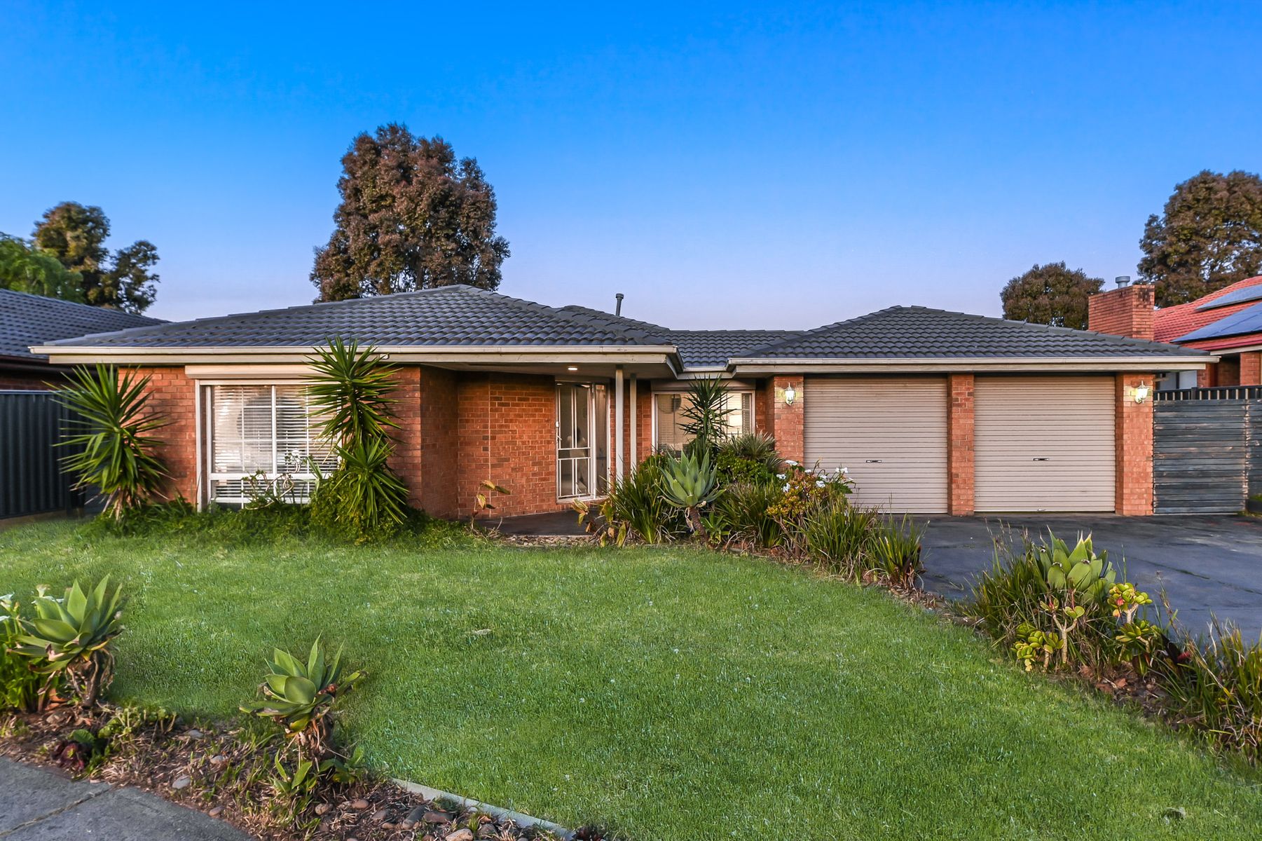 20 Baringa Park Drive, Narre Warren South, VIC 3805, Narre Warren South - Thumbnail 2