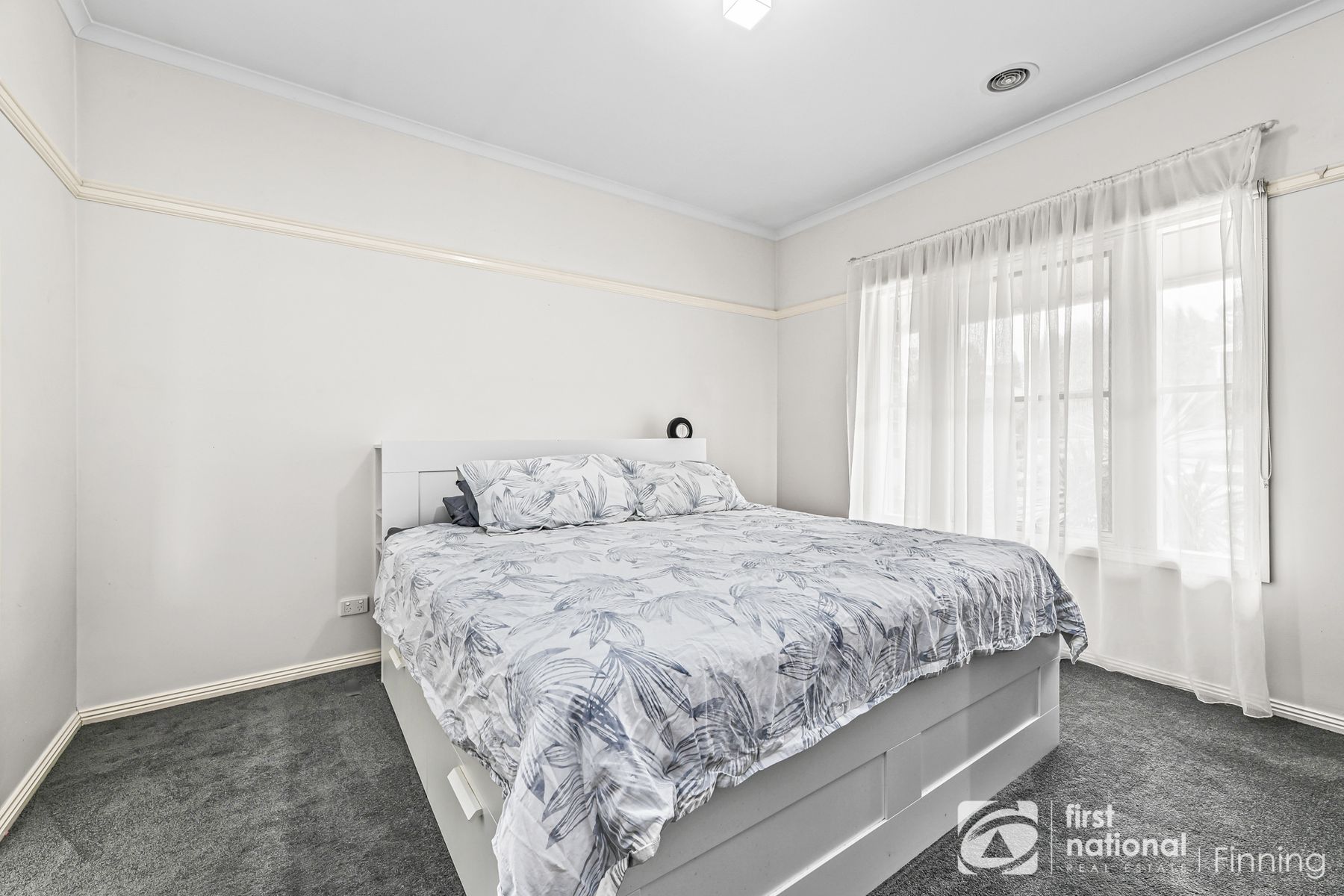 23 Carey Crescent, Pakenham VIC 3810, Pakenham - Thumbnail 3
