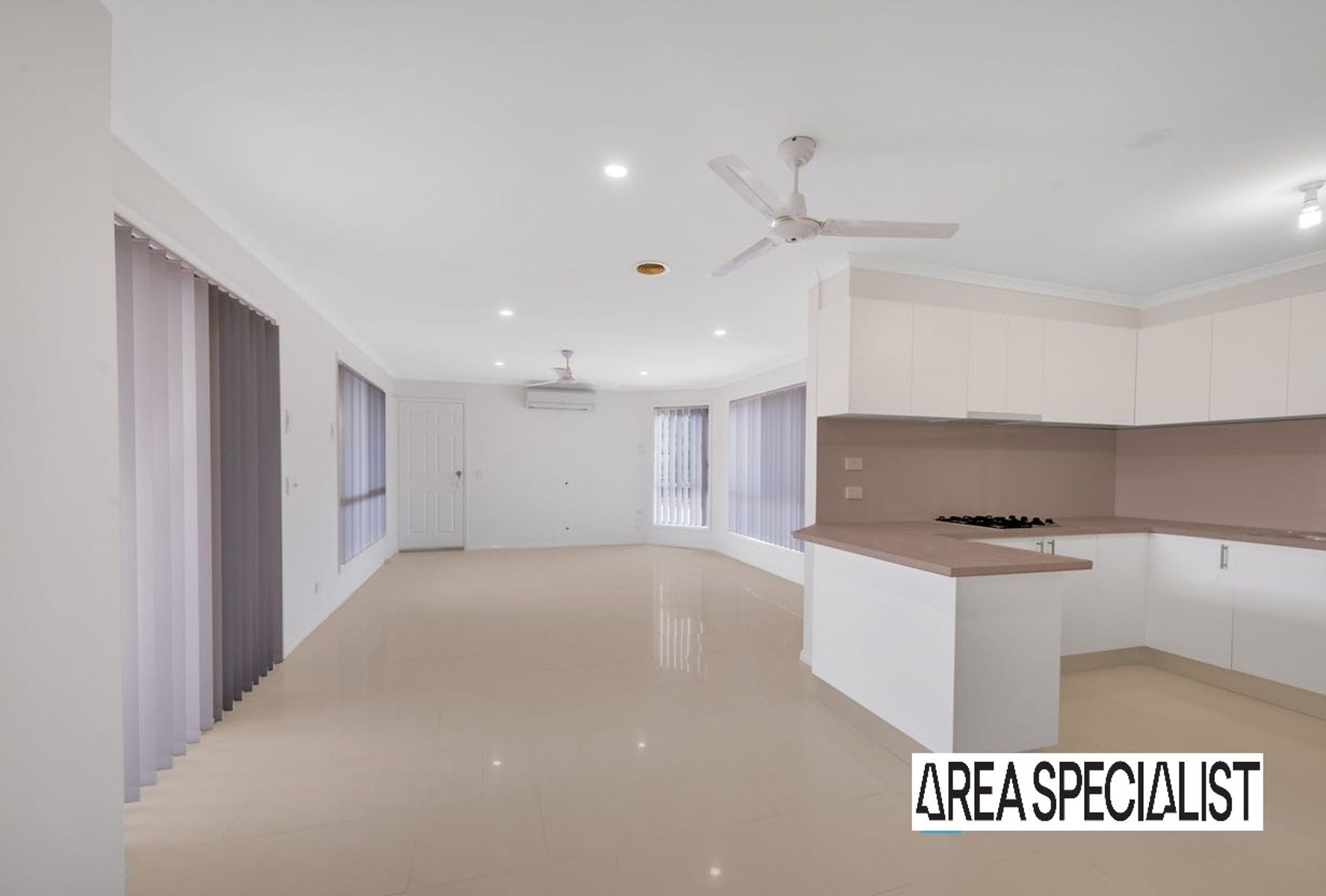 2/9 Elgin Close, Hillside, Hillside - Thumbnail 7