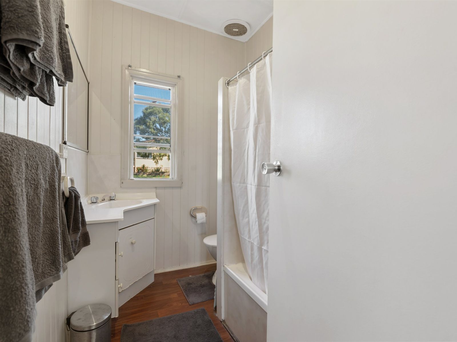 19 William Street, Warwick - Thumbnail 7