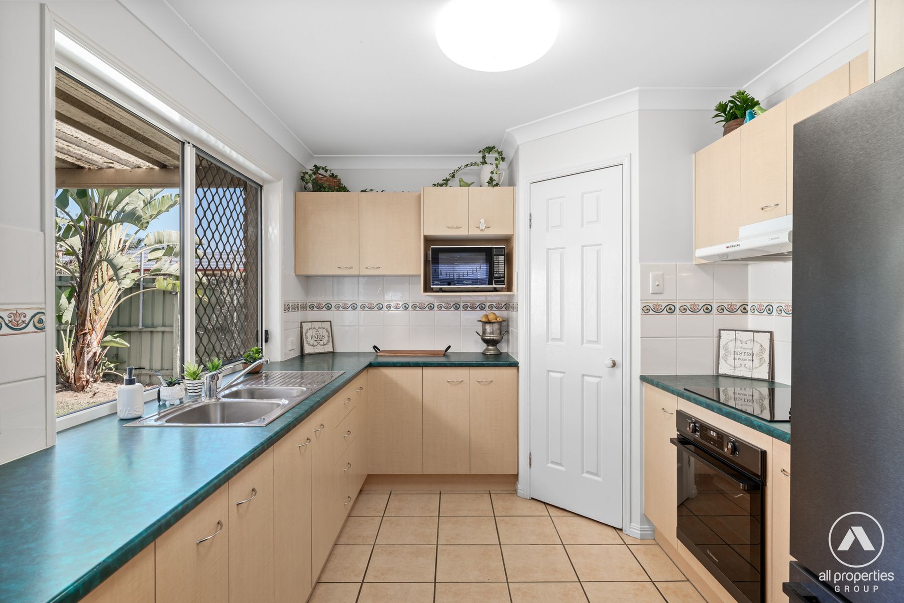 57 Carolina Parade, Forest Lake QLD 4078, Forest Lake - Thumbnail 4