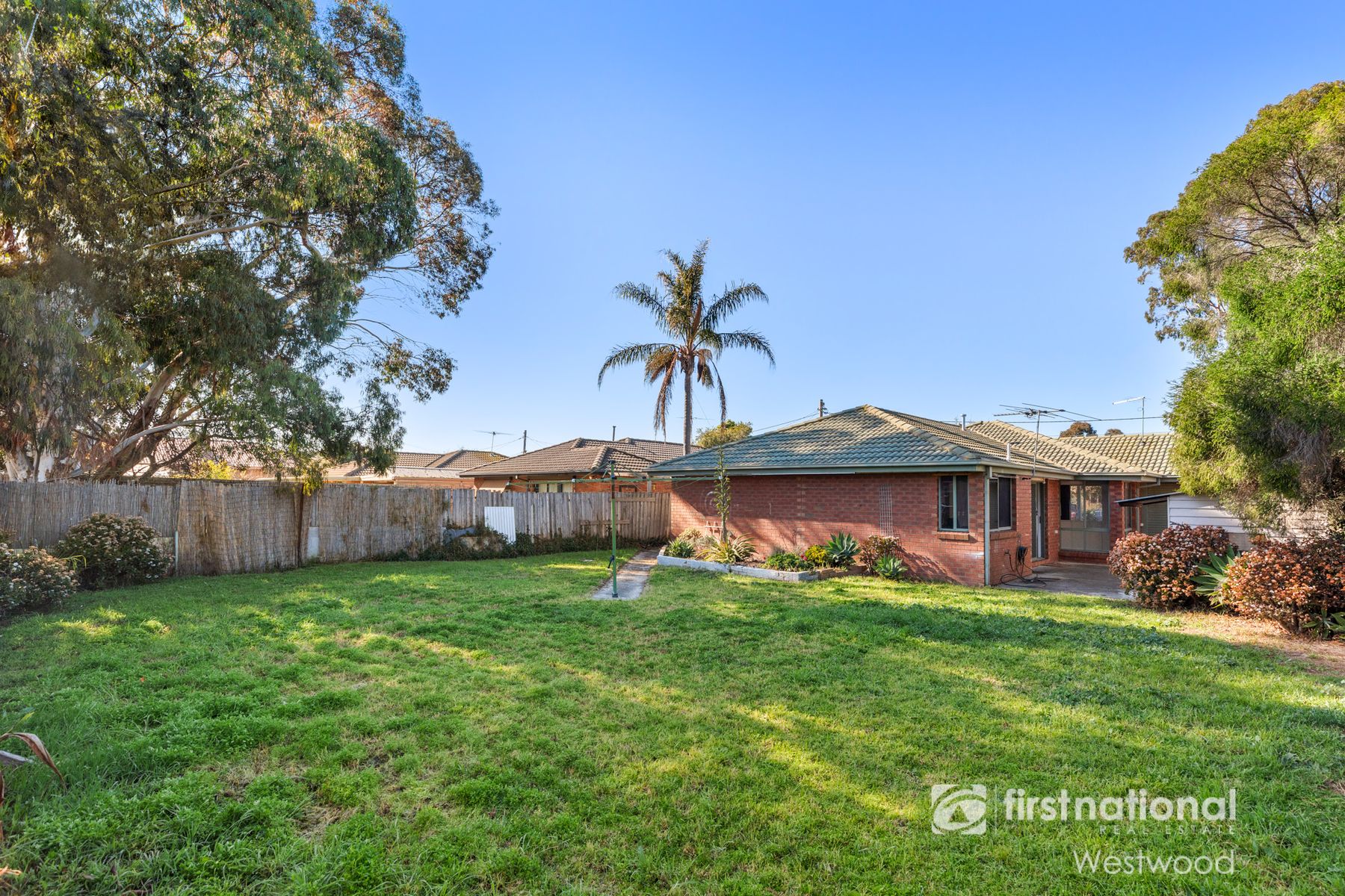 14 Eileen Court, Werribee VIC 3030, Werribee - Thumbnail 7