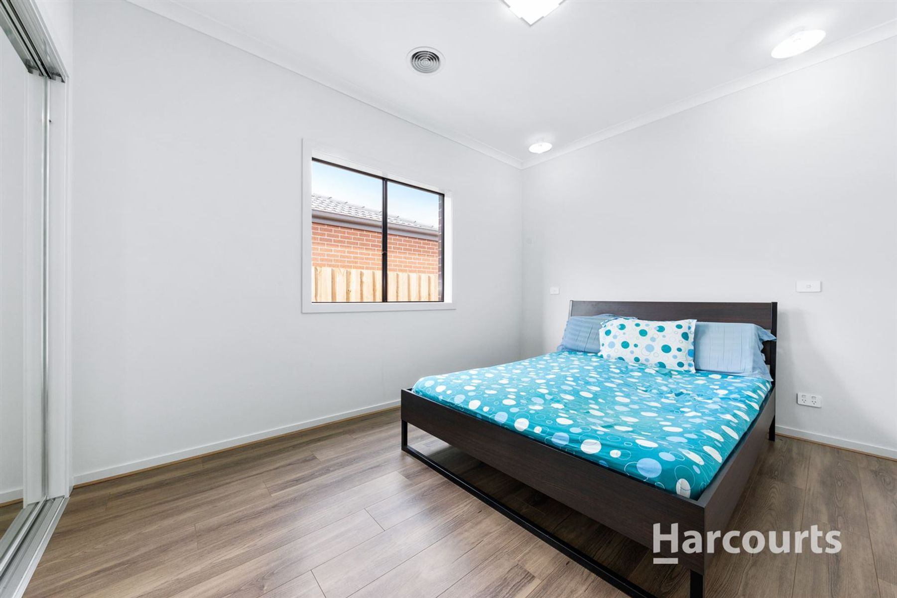 8 Godfrey St, Aintree, VIC 3336, Aintree - Thumbnail 2