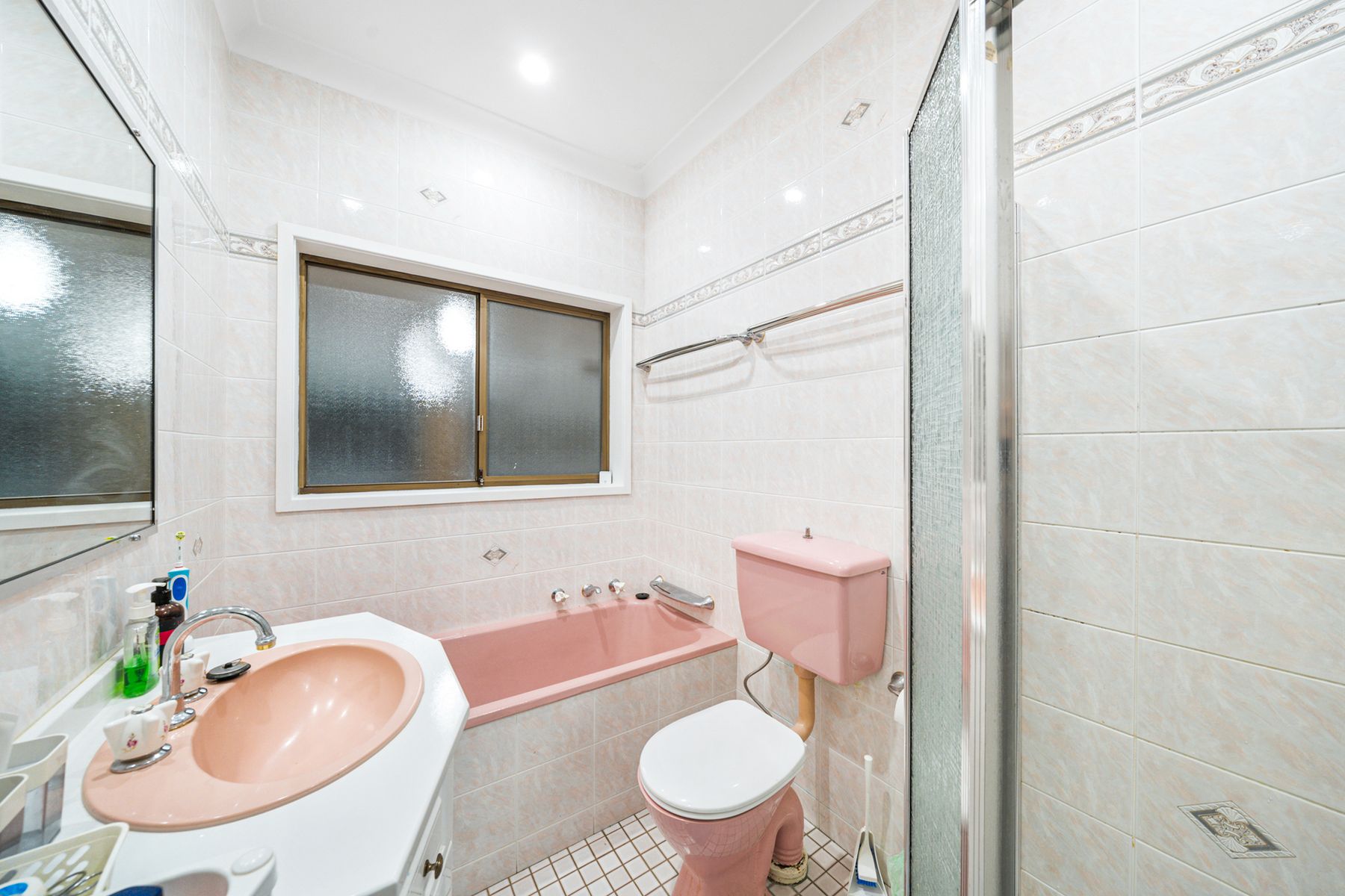14 Hazelglen Avenue, Panania NSW 2213, Panania - Thumbnail 8