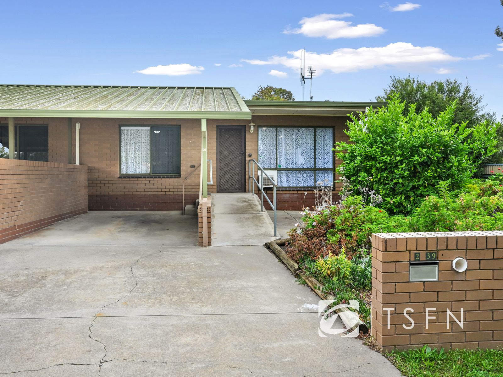 2/39 Jobs Gully Road, Eaglehawk VIC 3556, Eaglehawk - Image 1