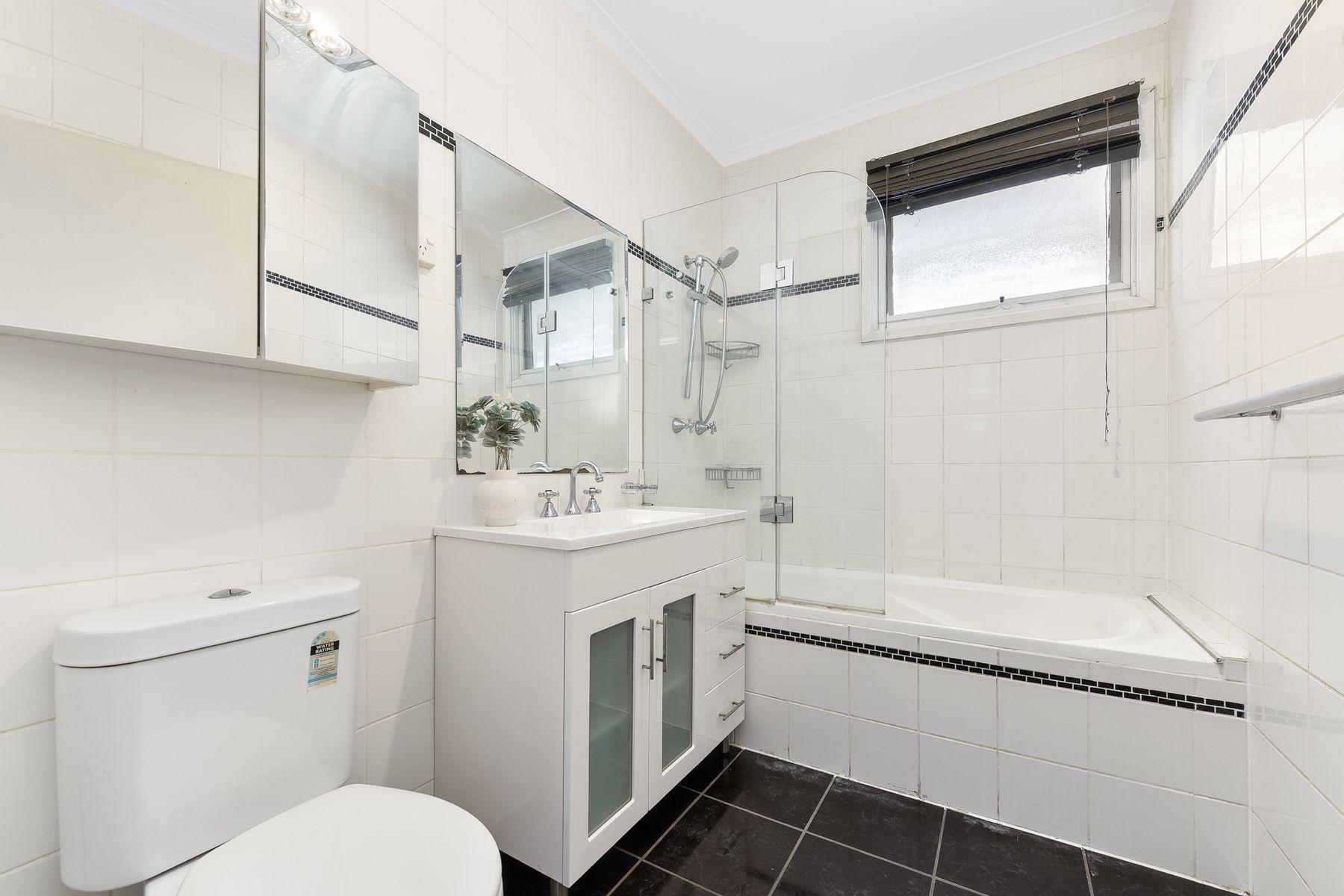 8 Sunline Avenue, Noble Park North, VIC 3174, Noble Park North - Thumbnail 6