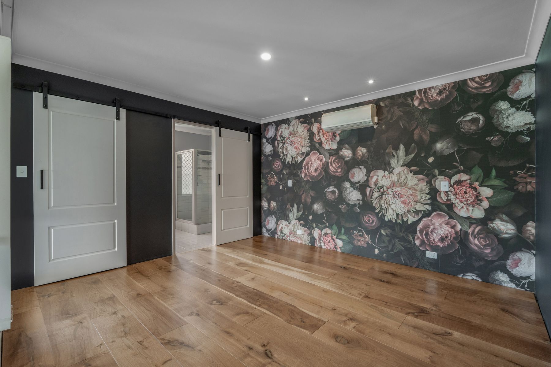 85 Harpenden Street, Huntingdale WA 6110, Huntingdale - Thumbnail 8