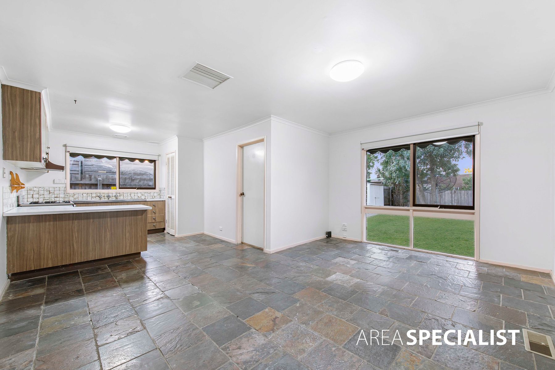 19 Merrett Avenue, Hoppers Crossing, VIC 3029, Hoppers Crossing - Thumbnail 6
