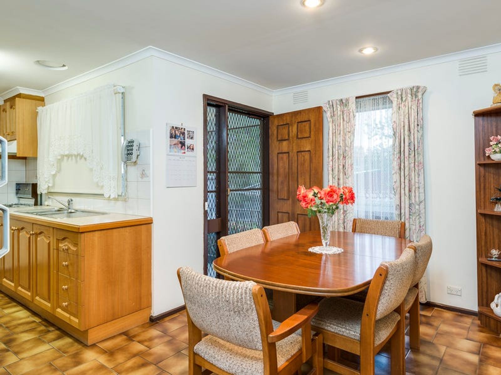 3 Mossvale Close, Endeavour Hills, VIC 3802, Endeavour Hills - Thumbnail 4
