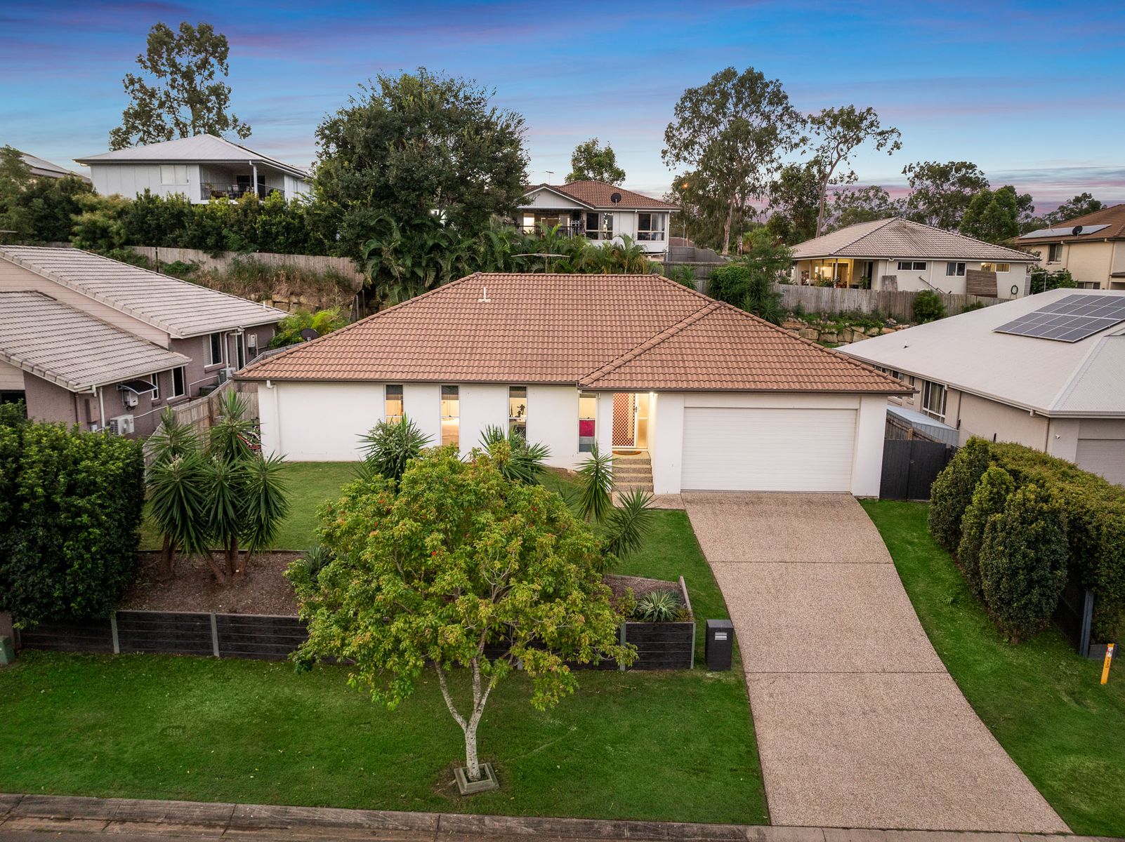7 Avalon Close, Bellbird Park