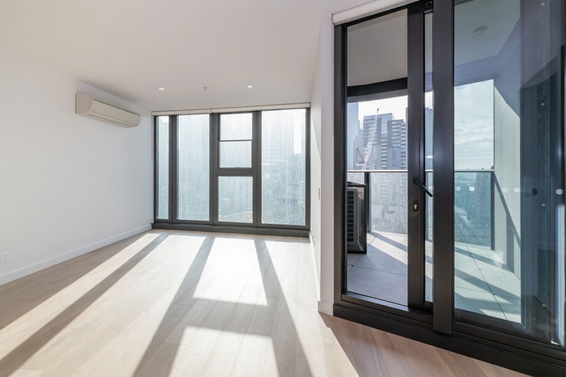 1005/628 Flinders St, Docklands, Docklands - Thumbnail 8