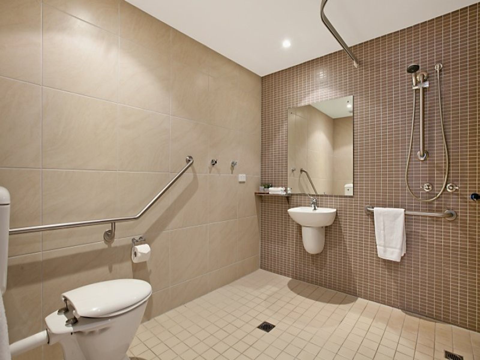 1004/43 Knuckey Street, Darwin City NT 0800, Darwin City - Thumbnail 7