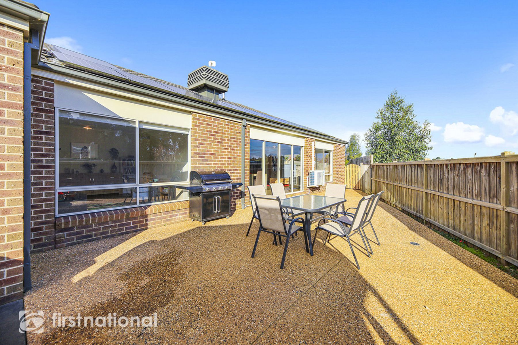 4 Fieldstone Avenue, Warragul, VIC 3820, Warragul - Thumbnail 2