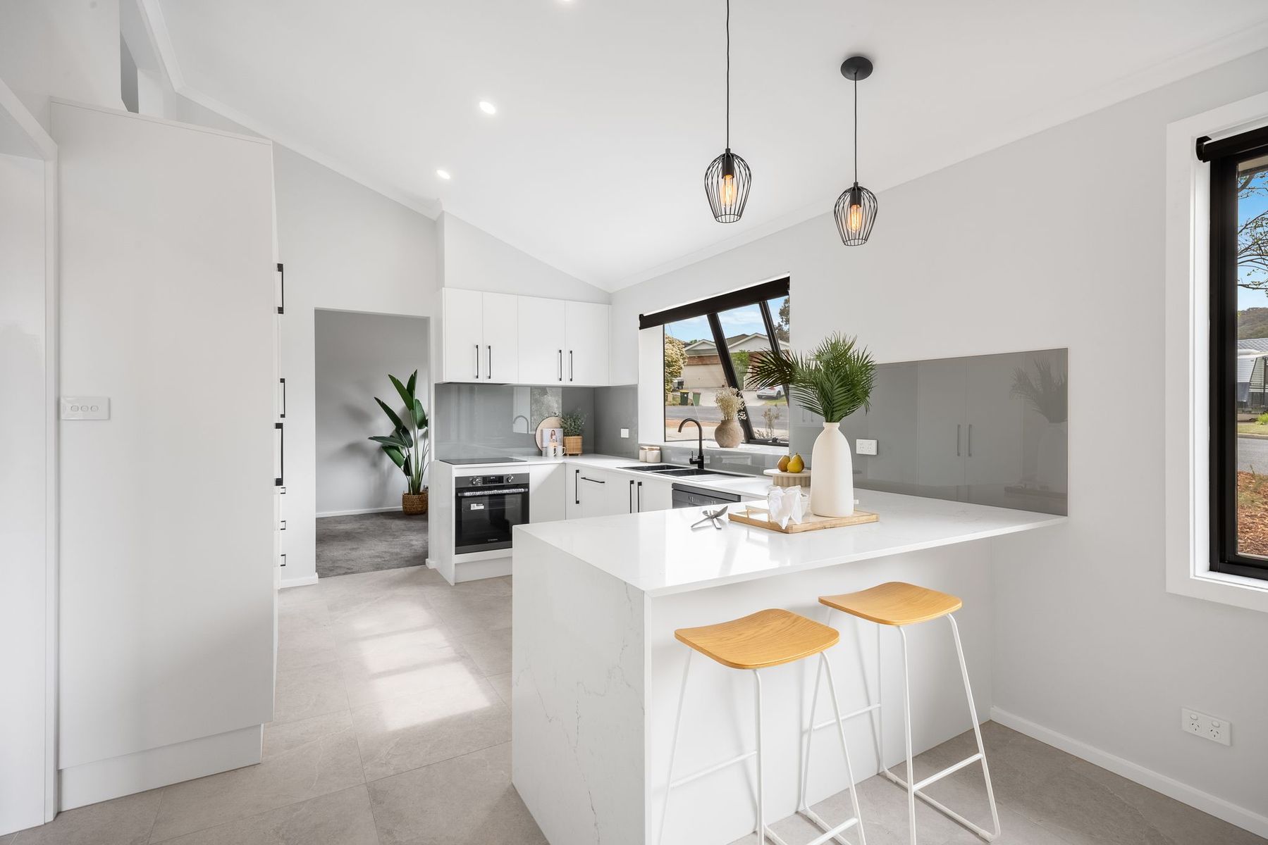 15 Throsby Close, Queanbeyan - Thumbnail 3