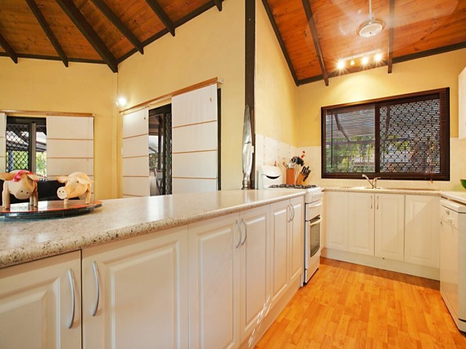 3/50 Lakes Crescent, Marrara NT 0812, Marrara - Thumbnail 2