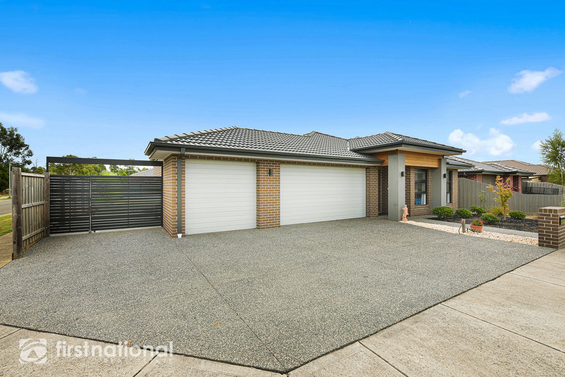 16 Pepper Crescent, Drouin, VIC 3818