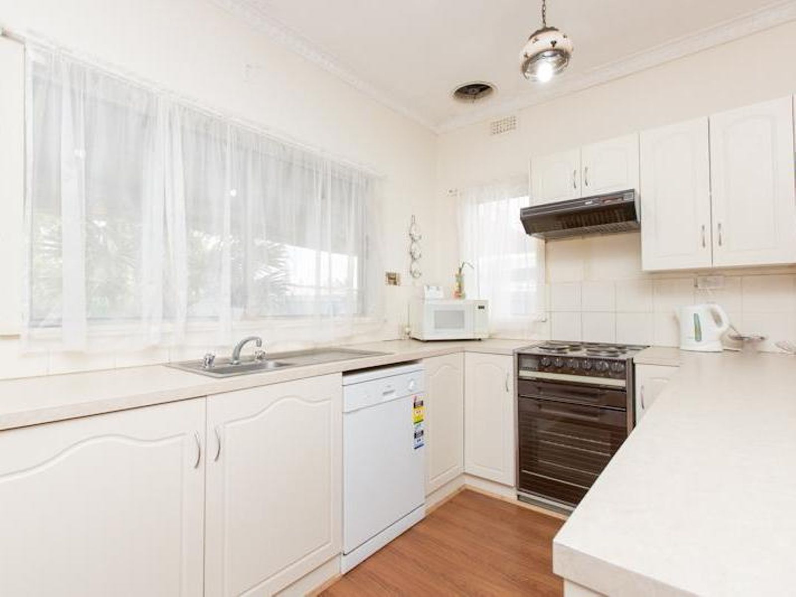 14 Leask Avenue, Mildura - Thumbnail 2