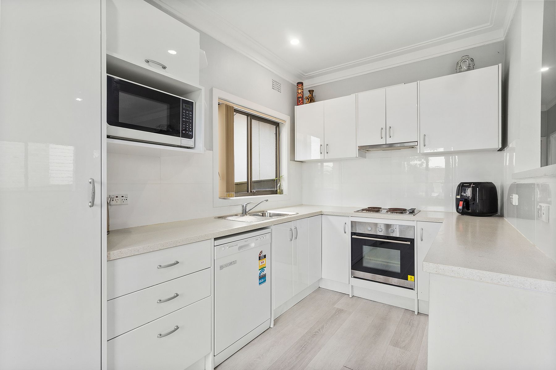 16 Todd Street, Warrawong NSW 2502, Warrawong - Thumbnail 3