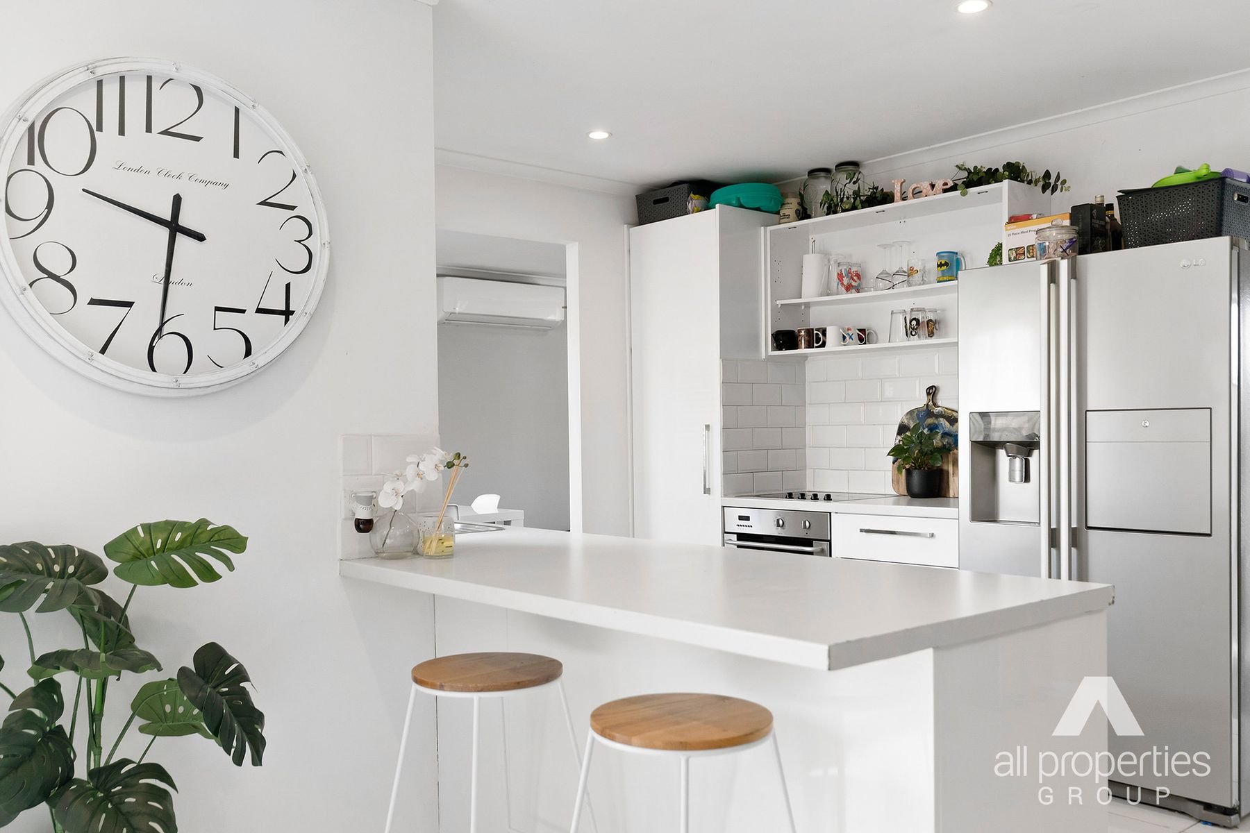 7 Greygum Court, Regents Park QLD 4118, Regents Park - Thumbnail 2