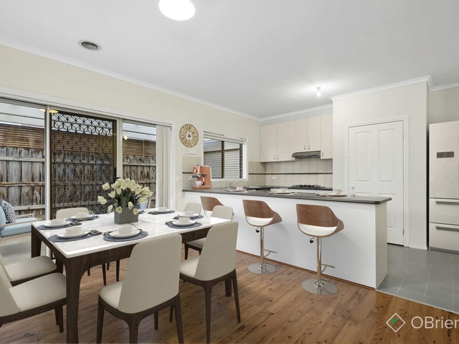3 Kammich Court, Endeavour Hills, VIC 3802, Endeavour Hills - Thumbnail 2