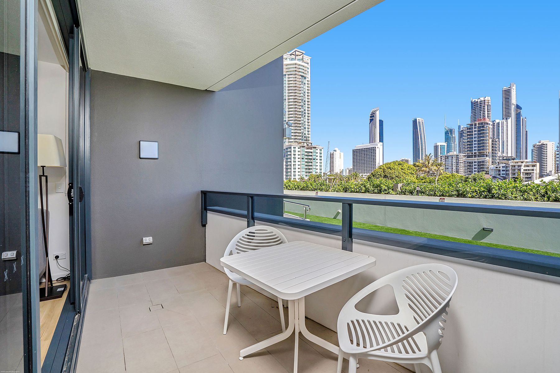 301 9 Norfolk ave Surfers Paradise Alessia tang  8