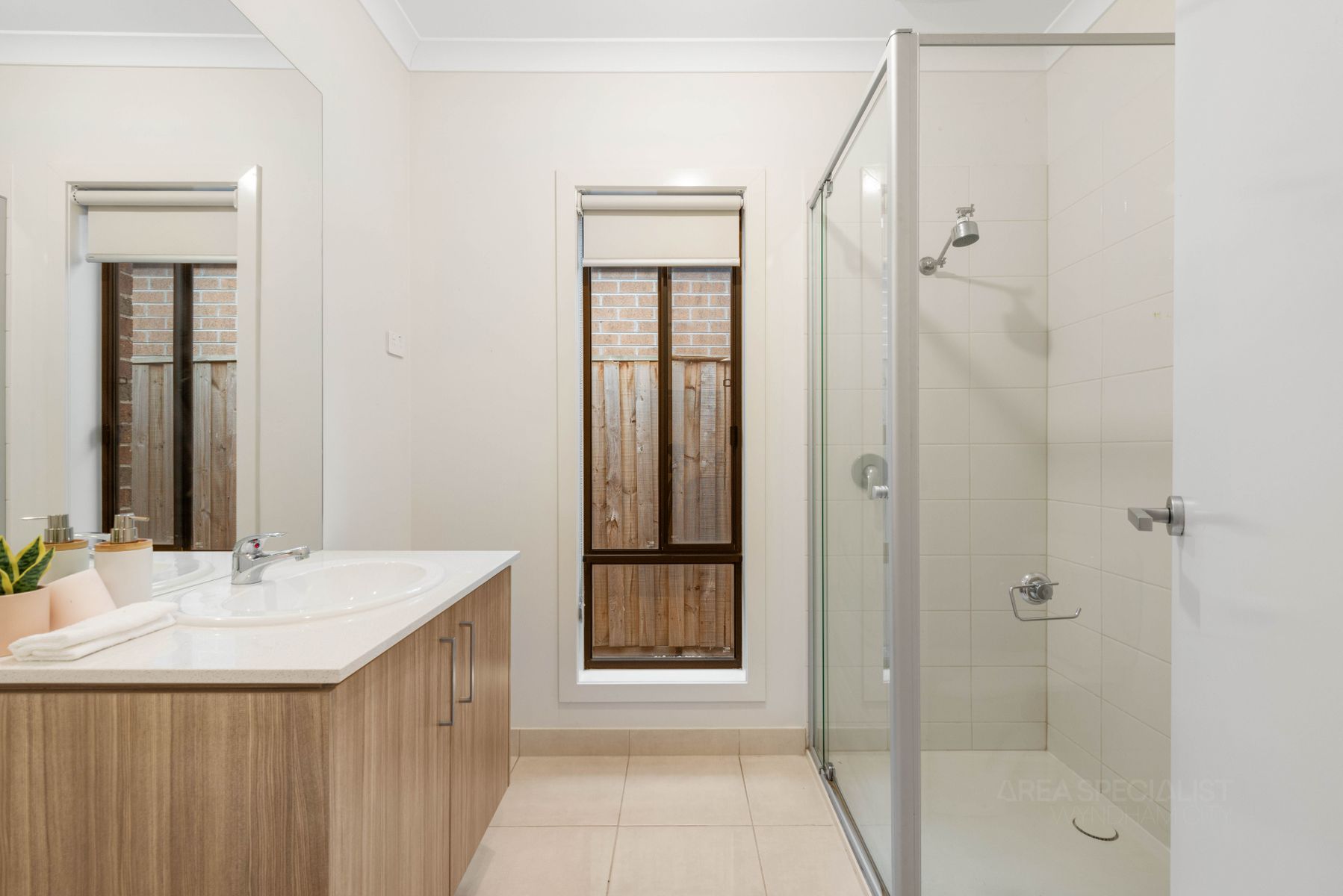 19 Tamworth Grove, Point Cook, VIC 3030, Point Cook - Thumbnail 4