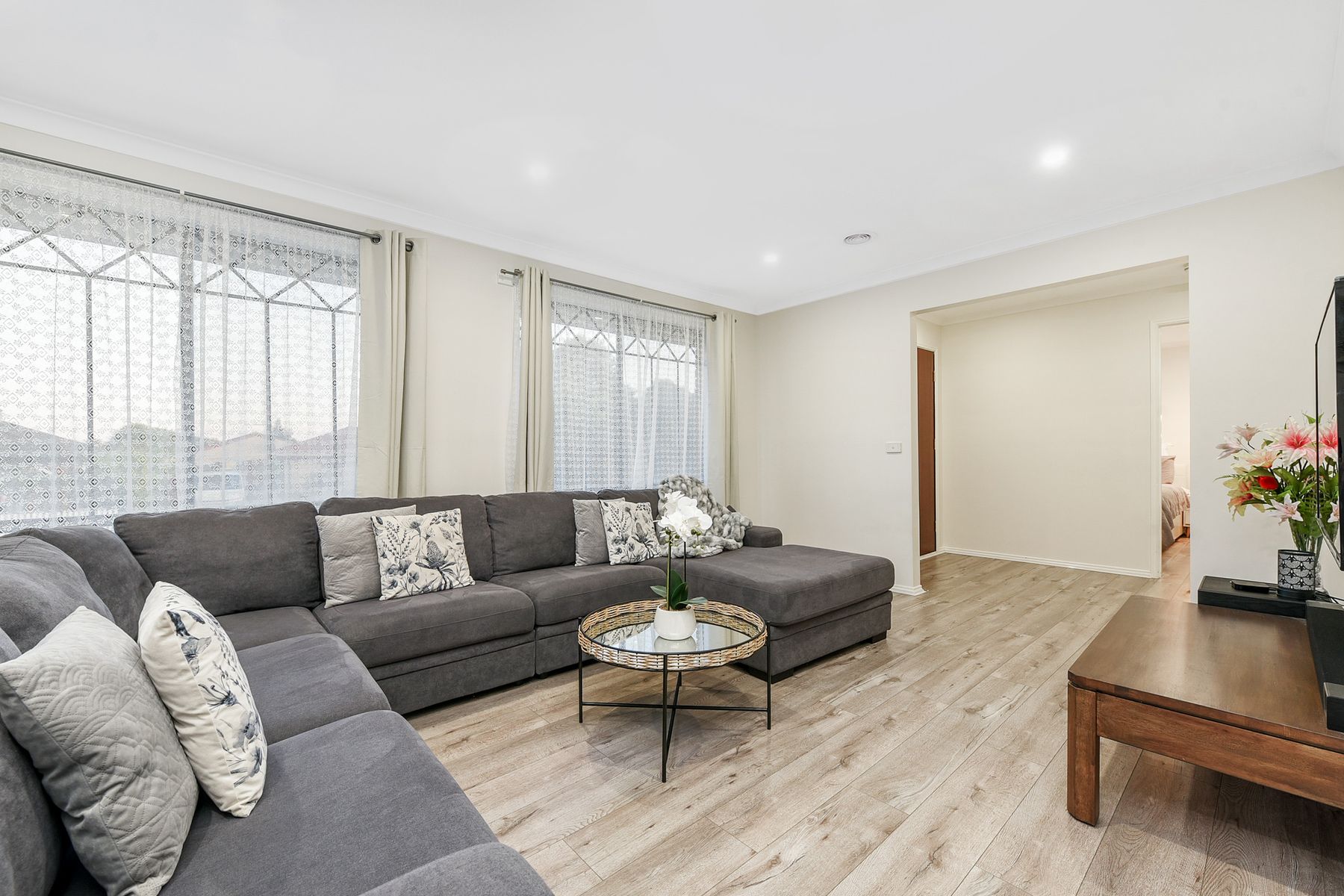 37 Annaliese Street, CHISHOLM, Chisholm - Thumbnail 3