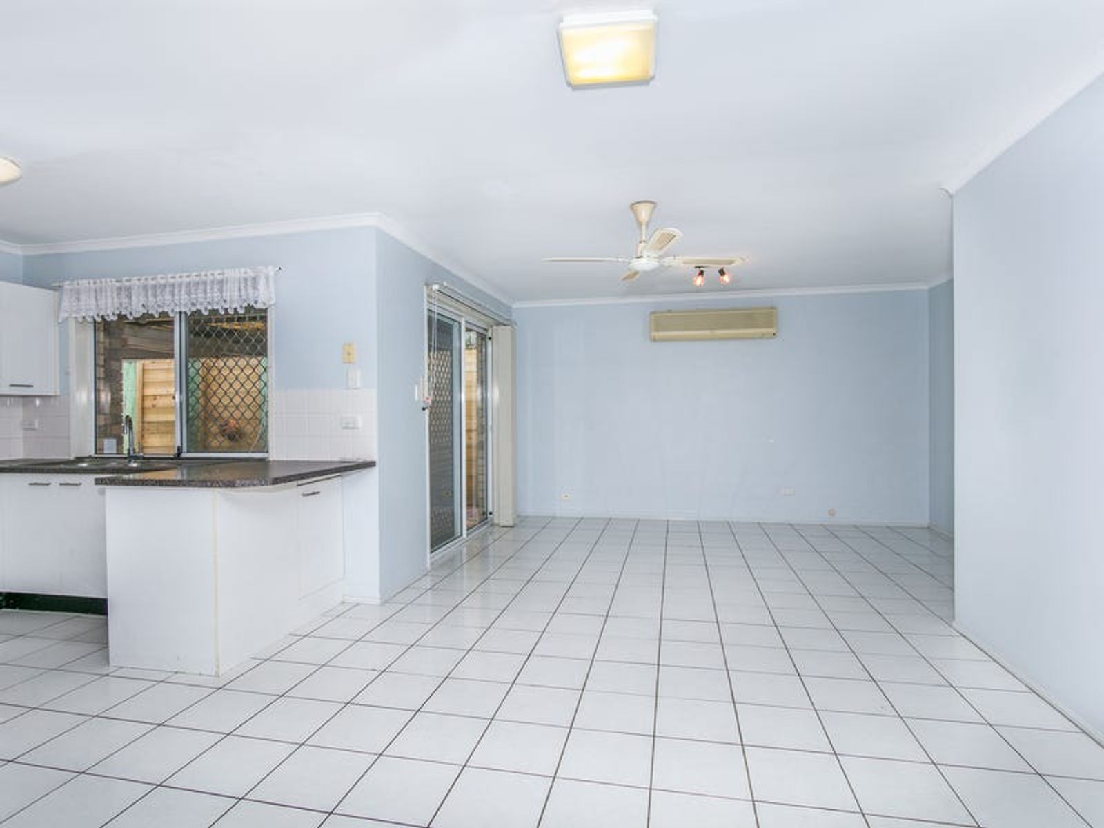 43 Mackellar Drive, Boronia Heights QLD 4124, Boronia Heights - Thumbnail 2