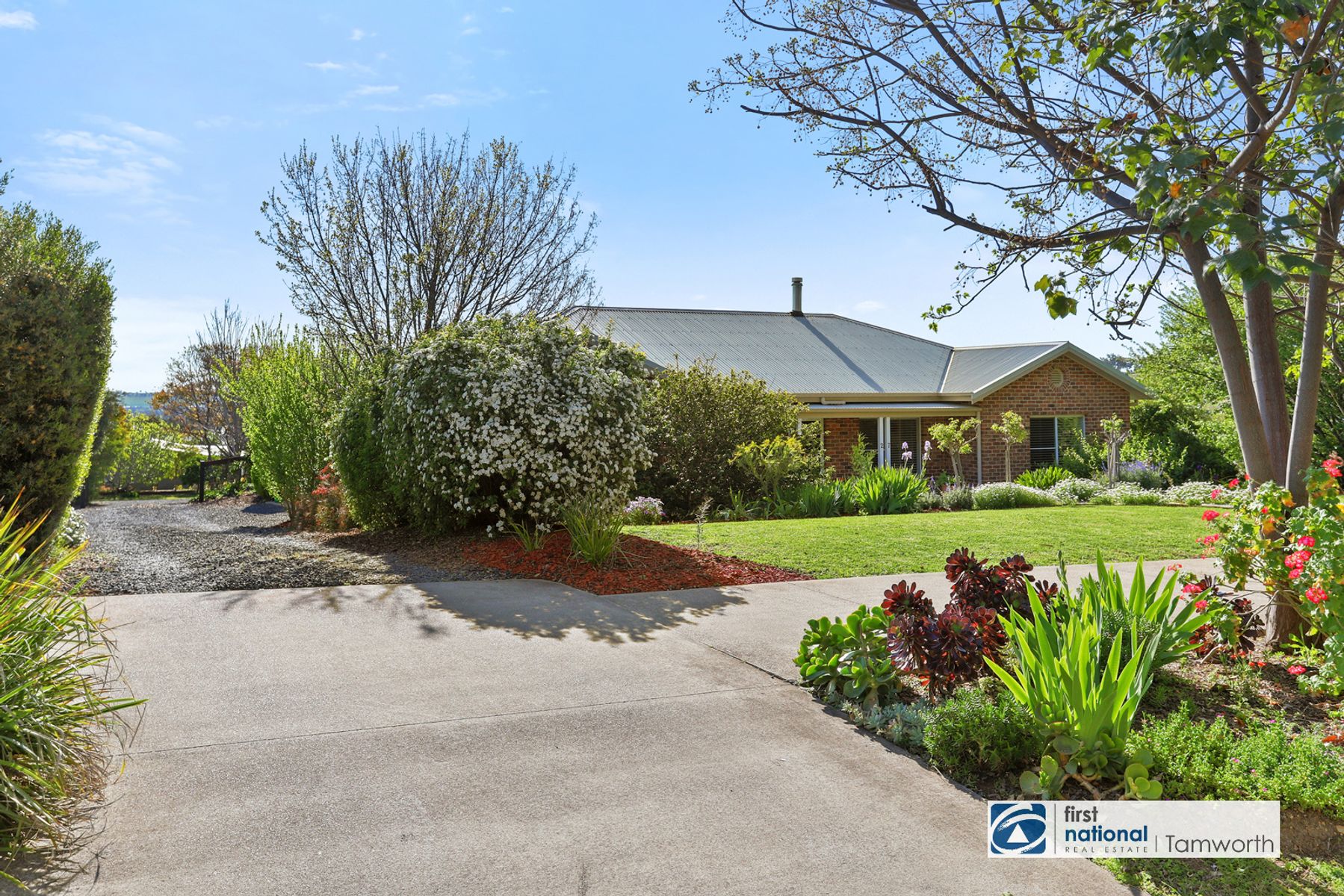 27 Windmill Drive, Tamworth NSW 2340, Tamworth - Thumbnail 2