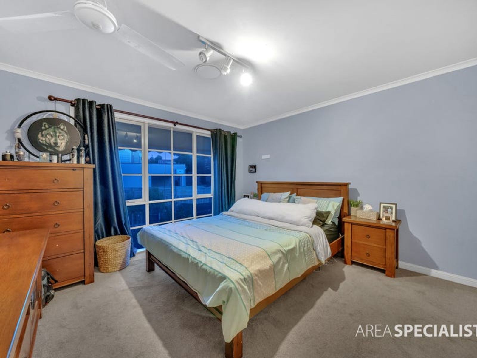 8 Central Road, Hampton Park, VIC 3976, Hampton Park - Thumbnail 2