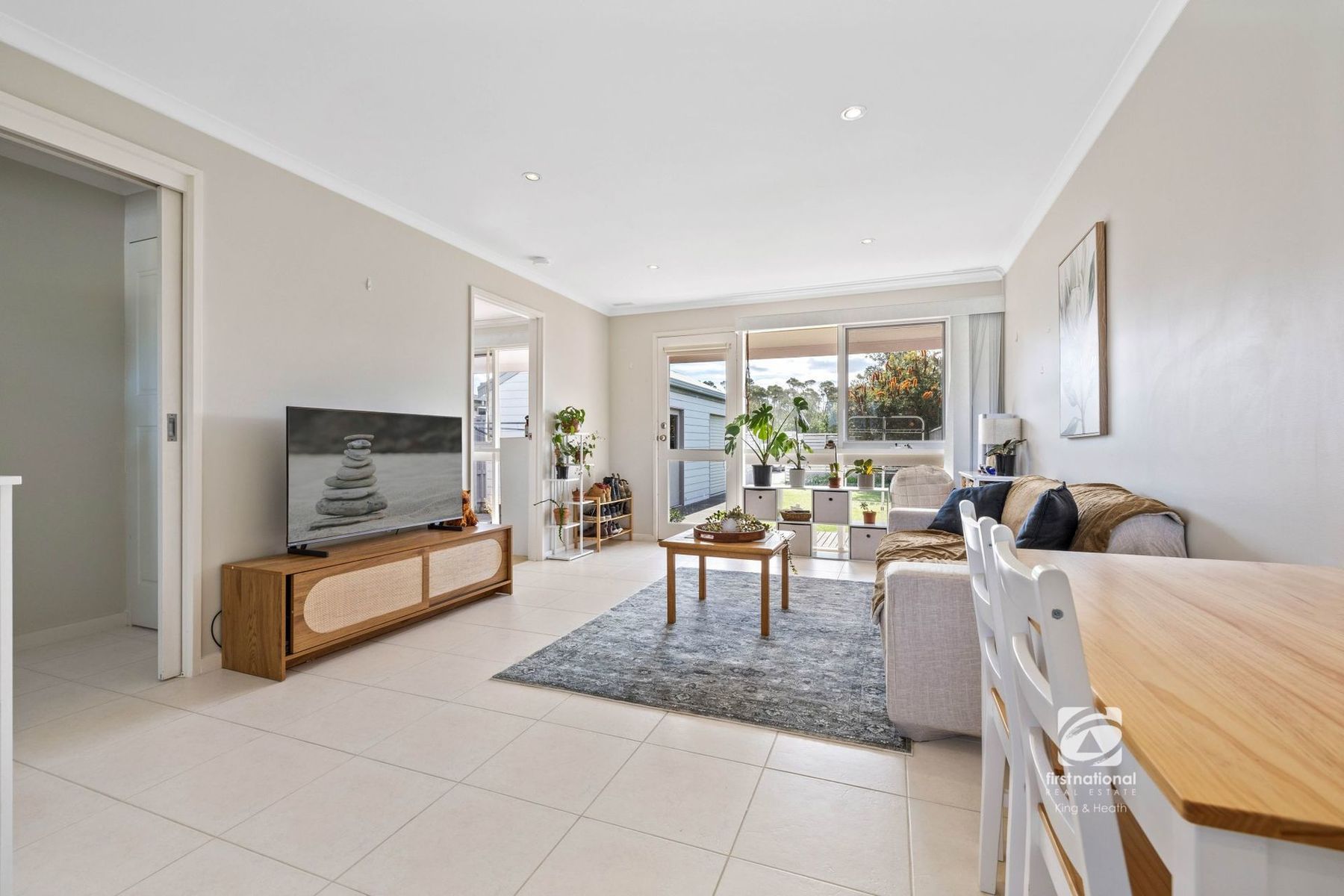1/155 Bay Road, Eagle Point VIC 3878, Eagle Point - Thumbnail 2